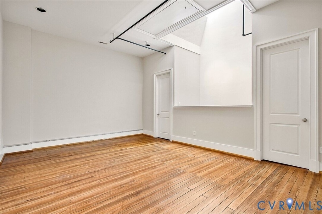 105 E Broad Street - Photo 20