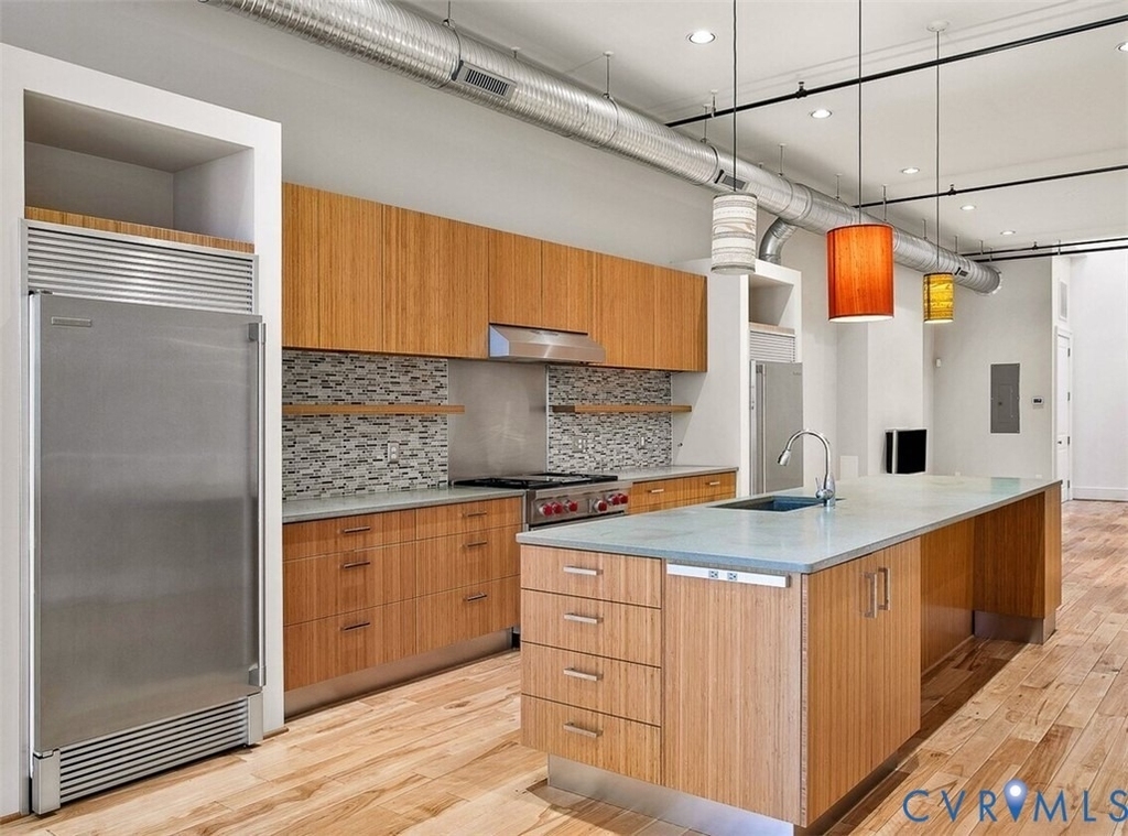 105 E Broad Street - Photo 5