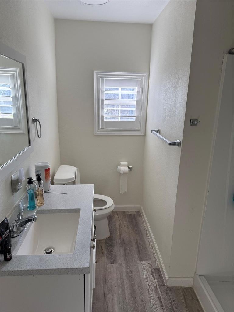 8 Bayvilla Street - Photo 3