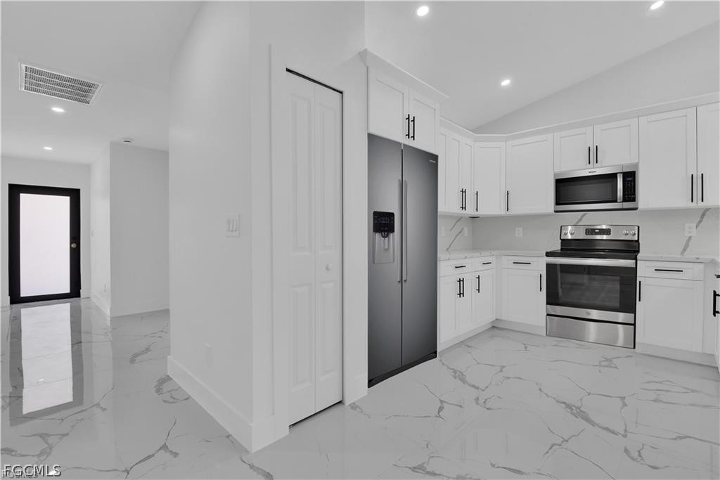 4921 Leonard Boulevard S - Photo 7