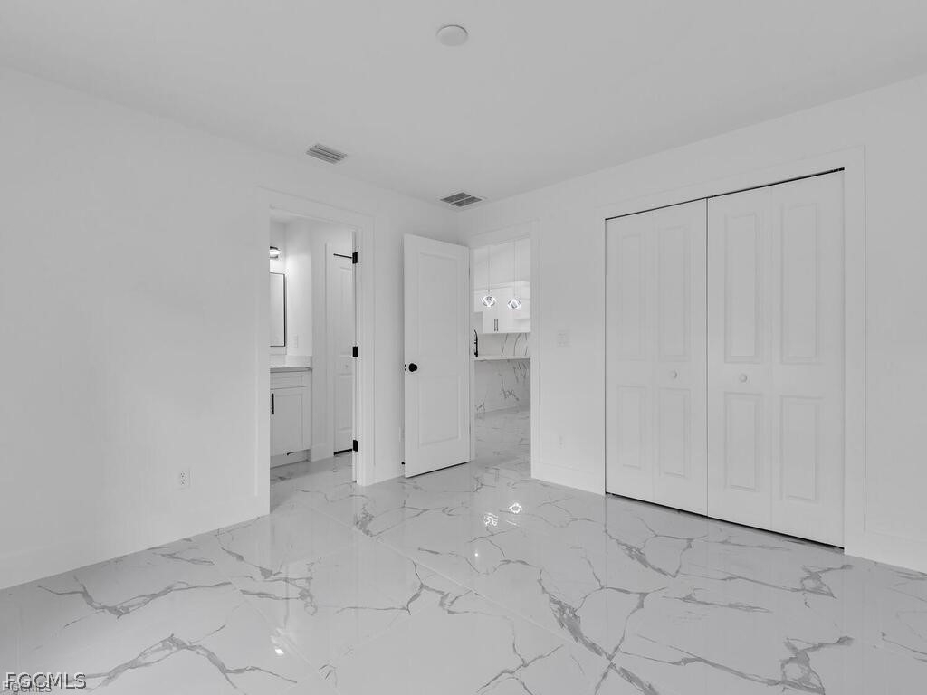 4921 Leonard Boulevard S - Photo 10