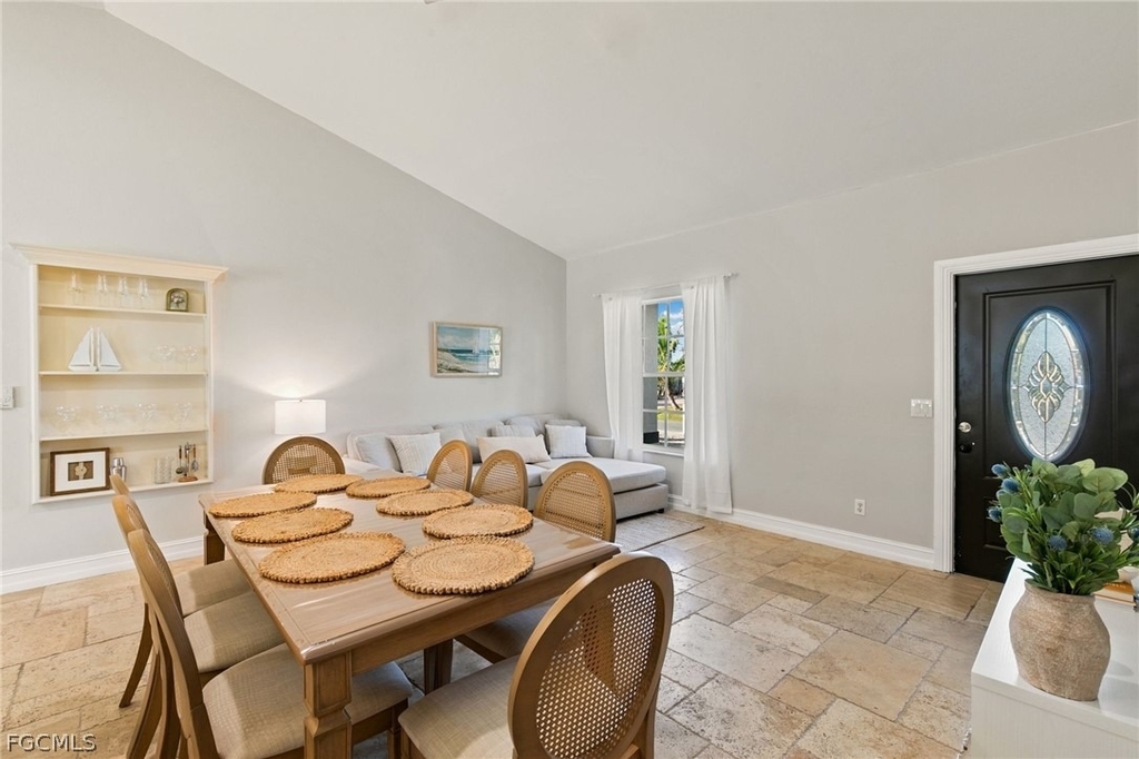 317 3rd Avenue - Photo 4