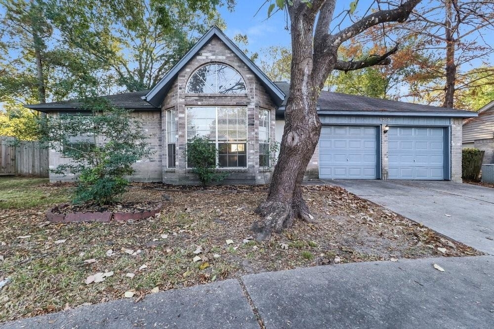 5210 Kristen Court - Photo 0