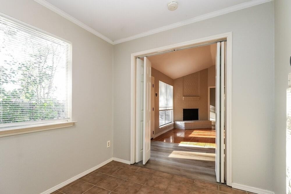 5210 Kristen Court - Photo 7
