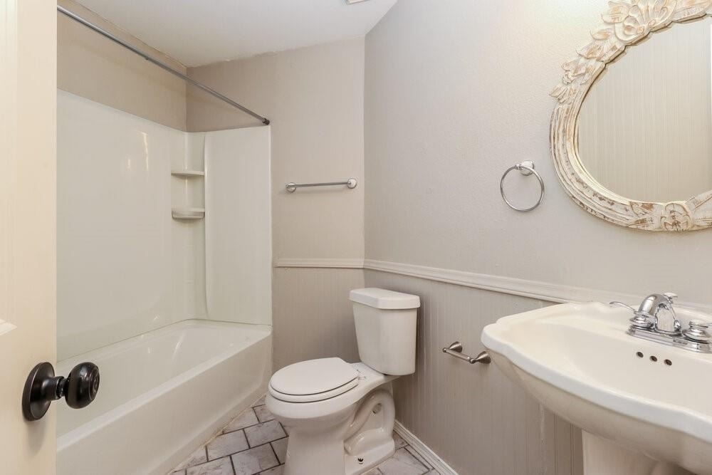 5210 Kristen Court - Photo 13