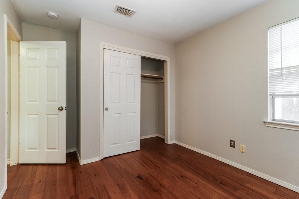 5210 Kristen Court - Photo 12