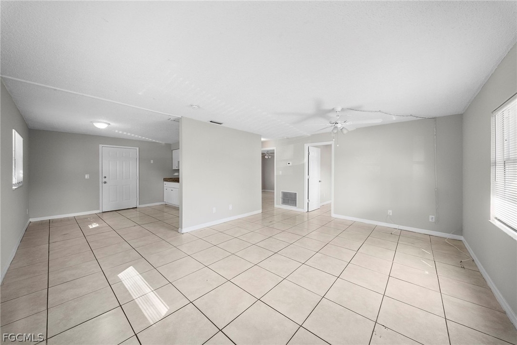5537 10th Avenue - Photo 1