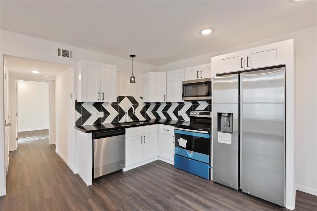 310 Delmar Street - Photo 11