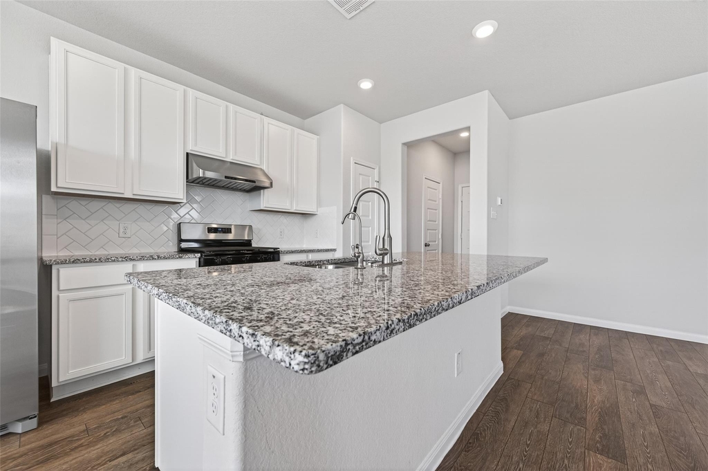 3903 Giorgio Pastel Place - Photo 18