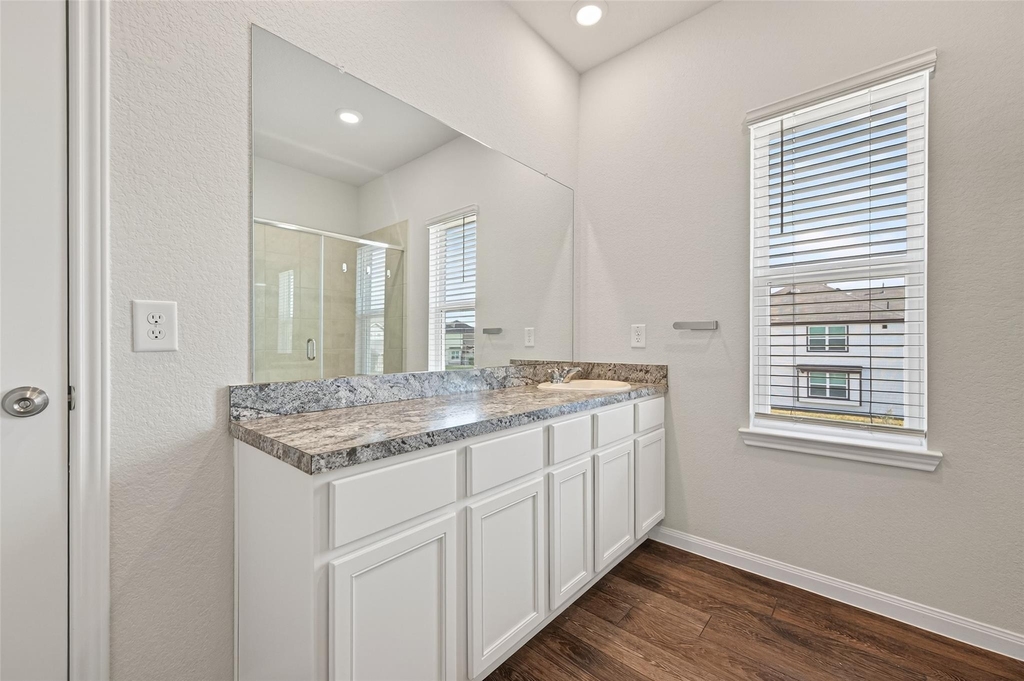 3903 Giorgio Pastel Place - Photo 32