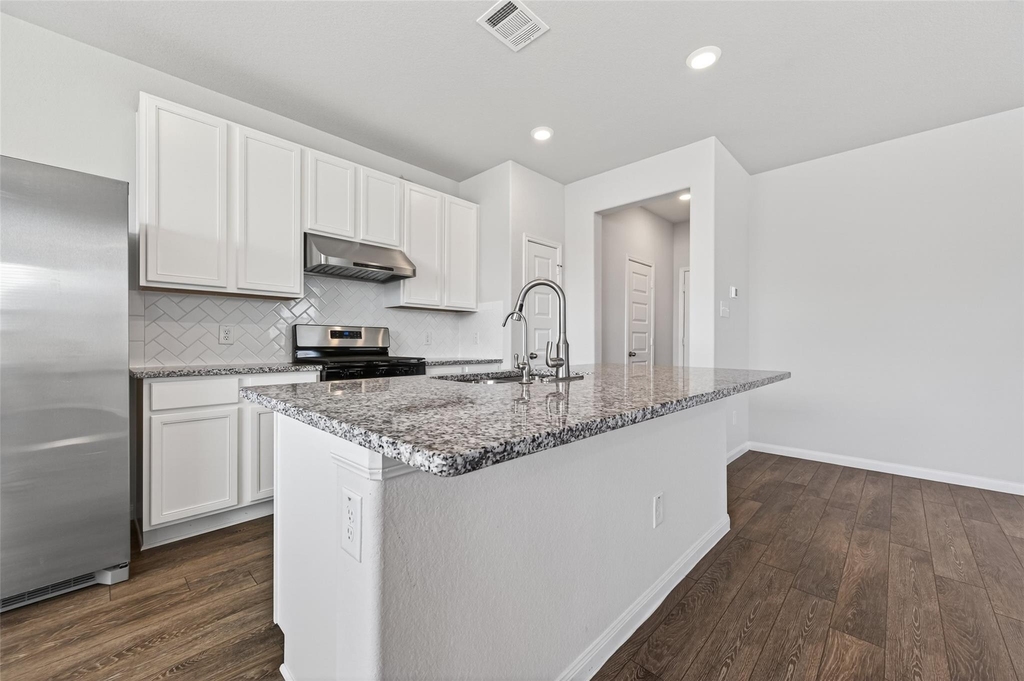 3903 Giorgio Pastel Place - Photo 22