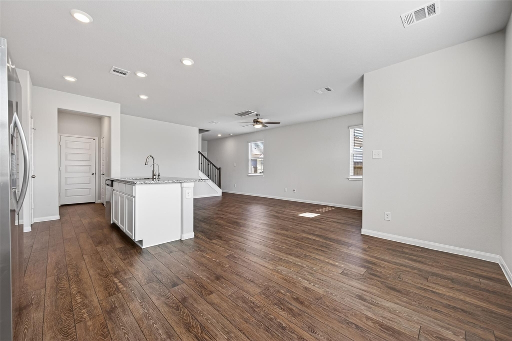 3903 Giorgio Pastel Place - Photo 20