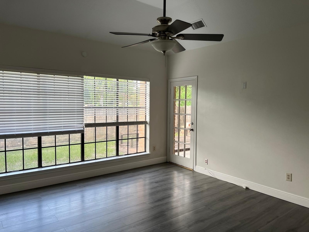 6990 Oakwood Park - Photo 1