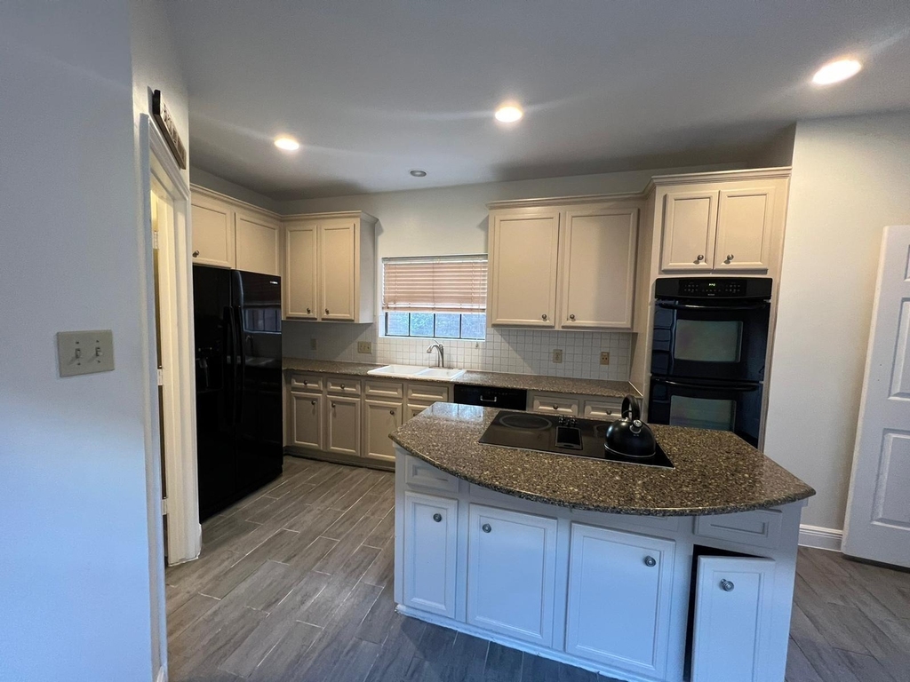 6990 Oakwood Park - Photo 13