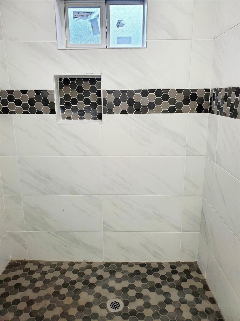 6815 Sidney - Photo 13