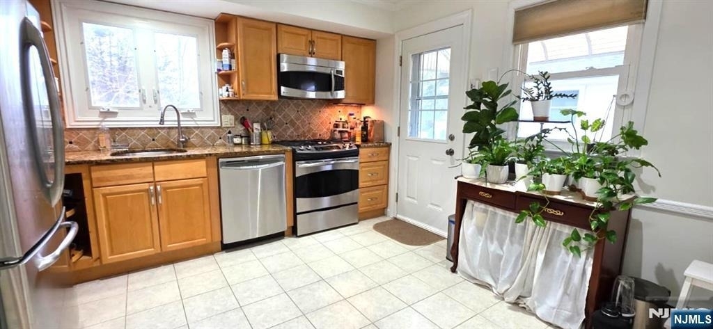 40 Hackensack - Photo 4