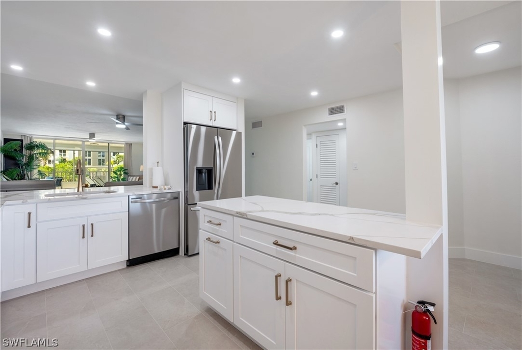 11118 Gulf Shore Drive - Photo 11