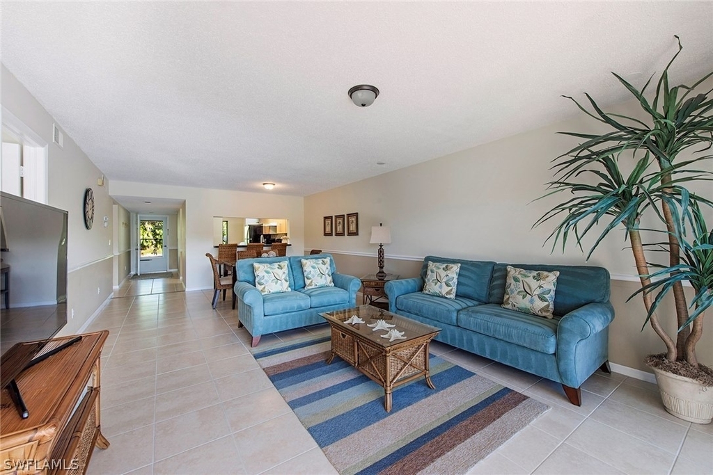 1290 Yesica Ann Circle - Photo 2