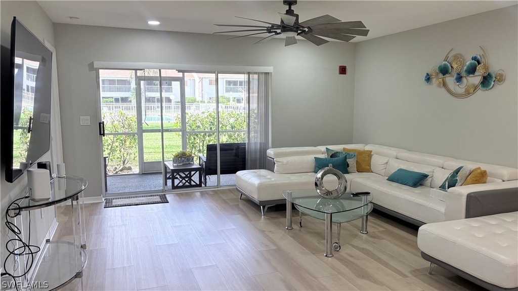 59 Camelot Gardens Boulevard - Photo 3