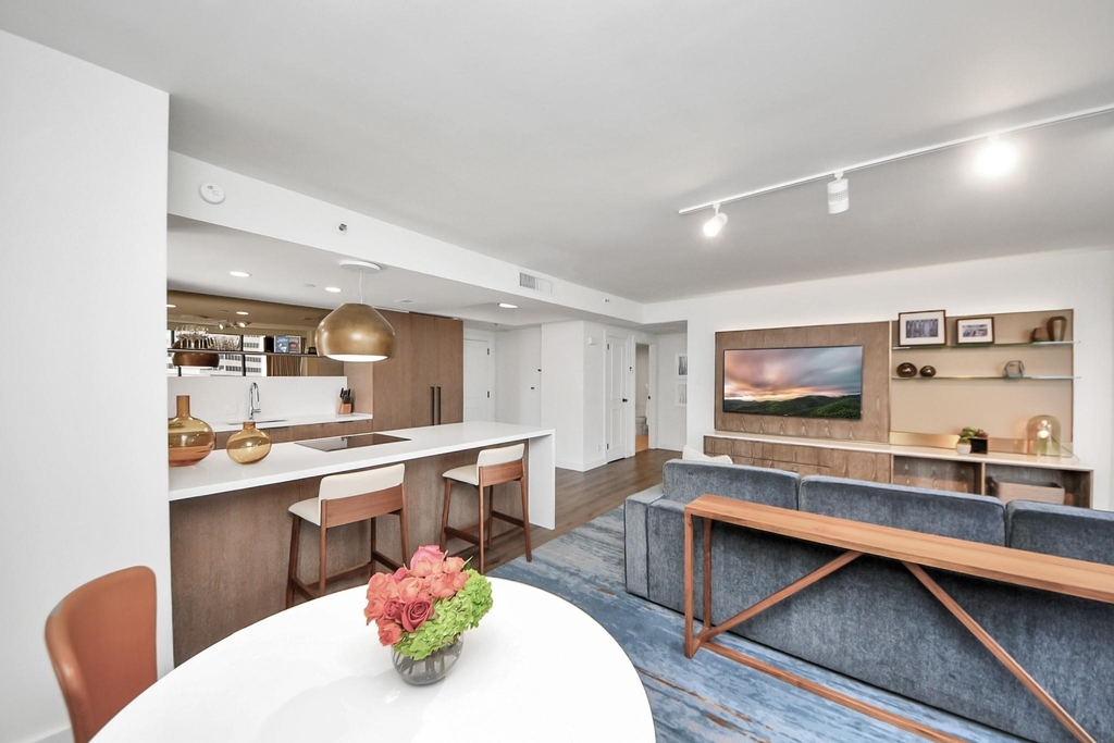 1300 Lamar Street - Photo 19