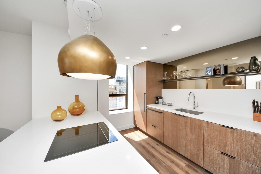1300 Lamar Street - Photo 5