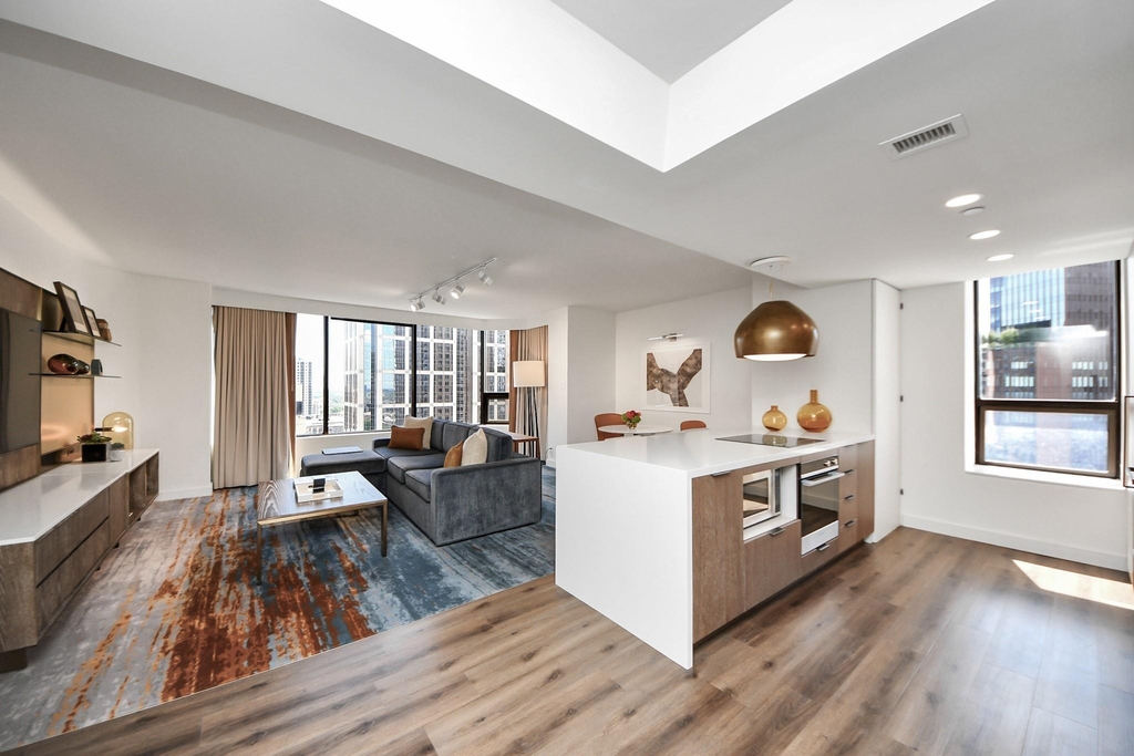 1300 Lamar Street - Photo 10