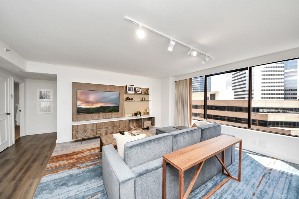 1300 Lamar Street - Photo 13