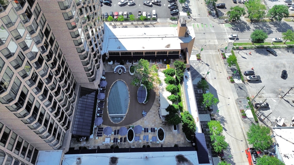1300 Lamar Street - Photo 33