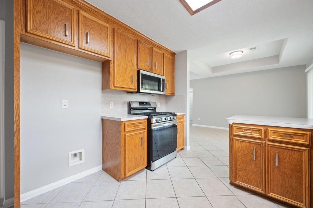460 W Houston Street - Photo 7