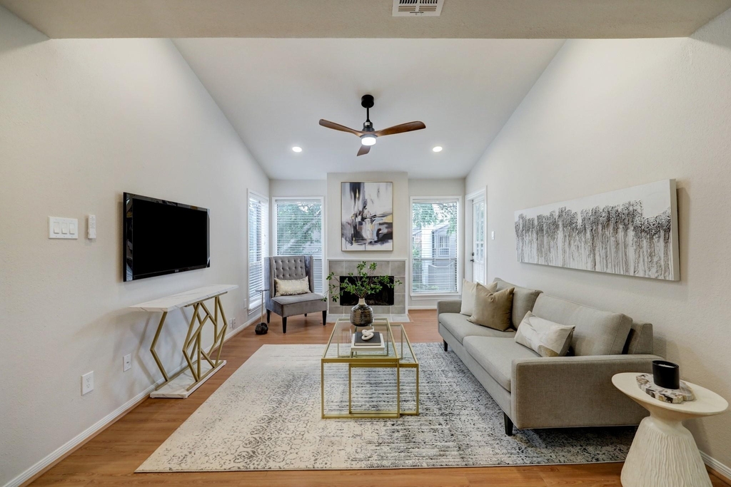 1201 Bering Drive - Photo 3