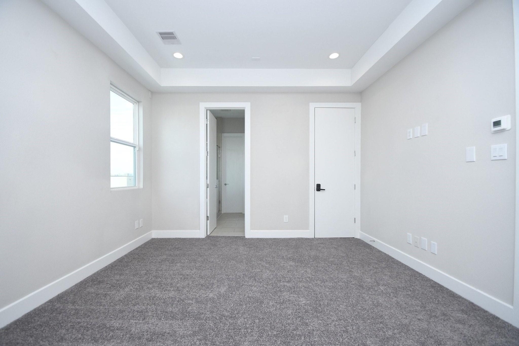 5904 Gardendale Drive - Photo 28