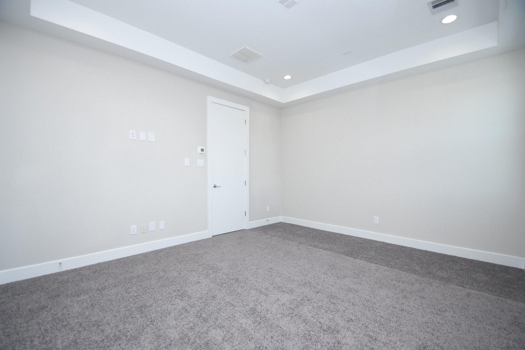 5904 Gardendale Drive - Photo 31