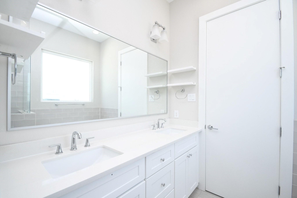 5904 Gardendale Drive - Photo 41