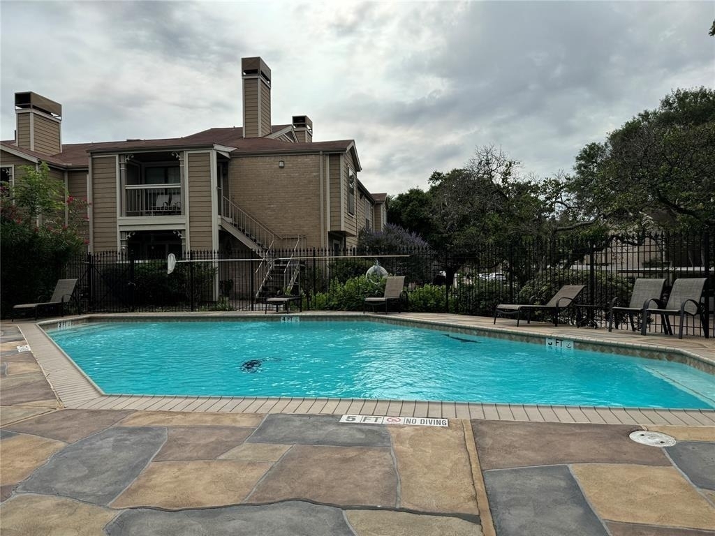 1860 White Oak Drive - Photo 42