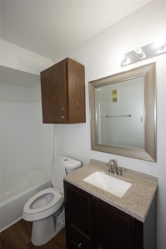 8100 Cambridge Street - Photo 35