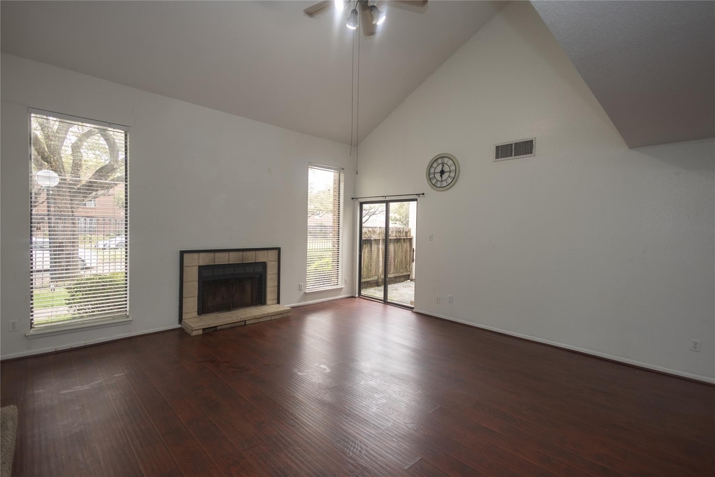 8100 Cambridge Street - Photo 4