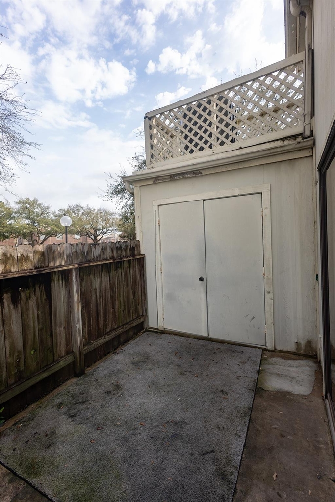 8100 Cambridge Street - Photo 38