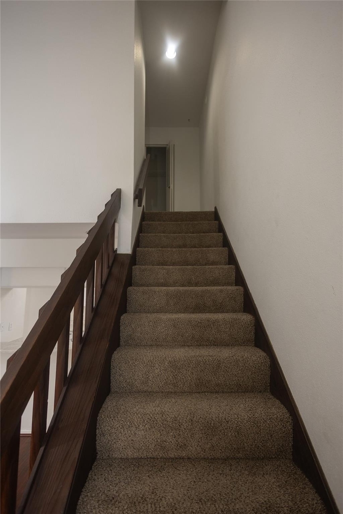8100 Cambridge Street - Photo 22