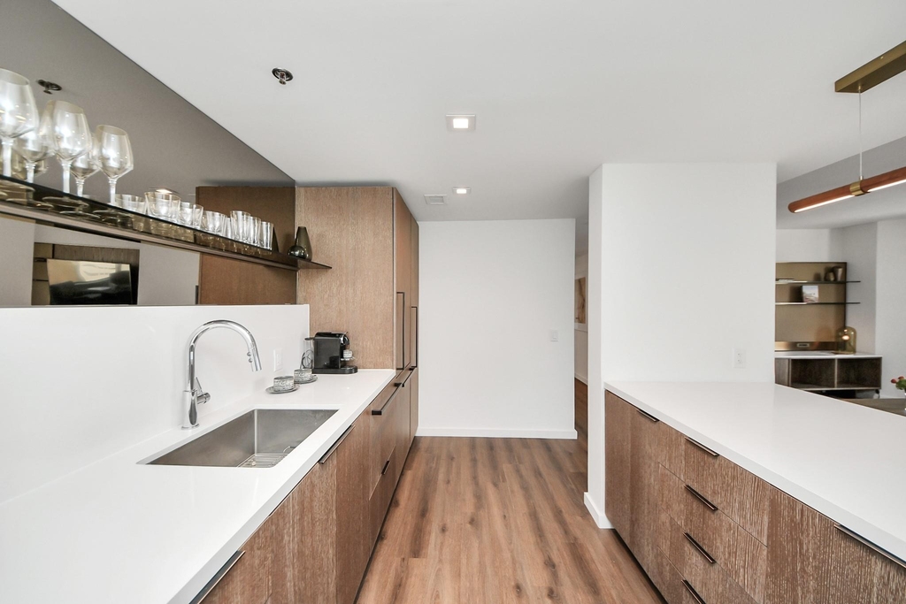 1300 Lamar Street - Photo 18