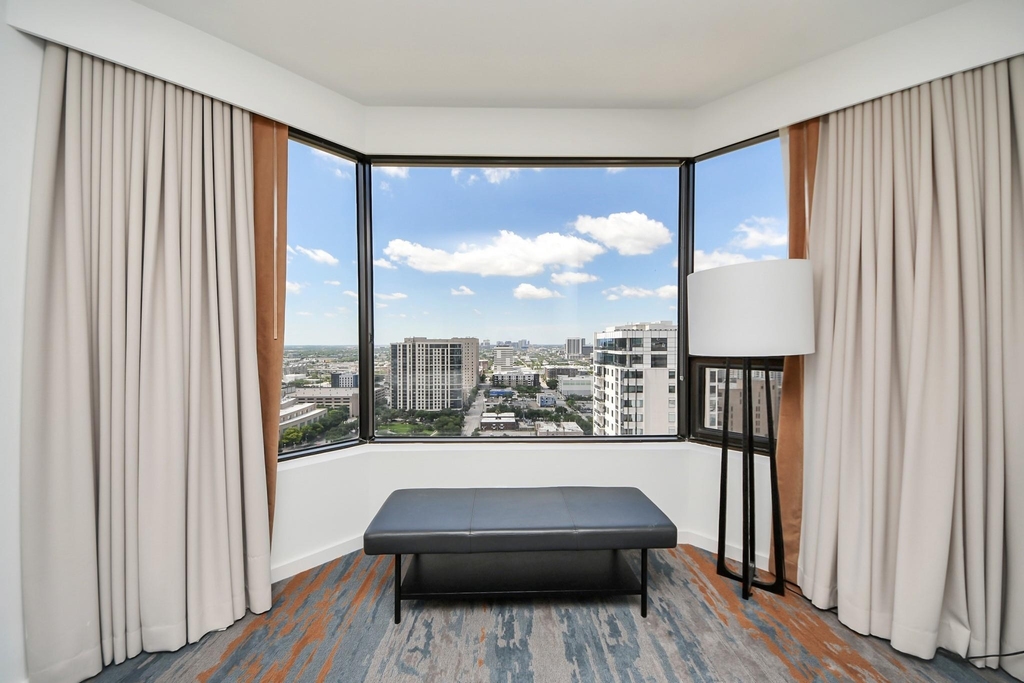 1300 Lamar Street - Photo 26