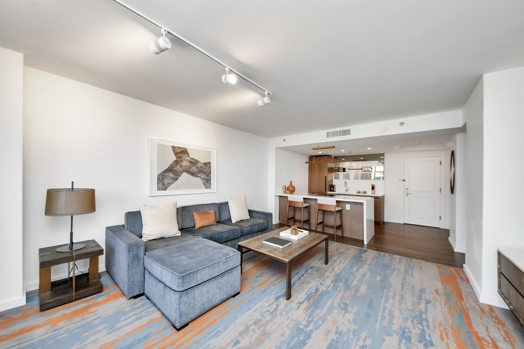 1300 Lamar Street Street - Photo 13