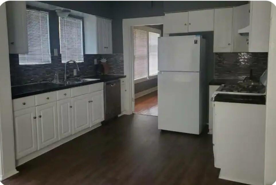 2322 Oakdale Street - Photo 16