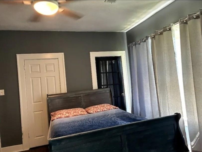 2322 Oakdale Street - Photo 10