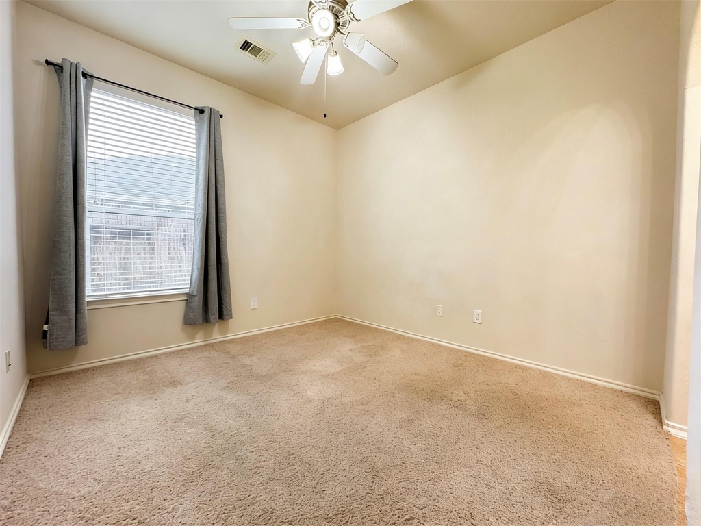 21344 Thurston Crossing Drive - Photo 8