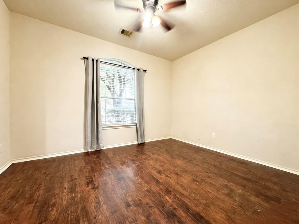 21344 Thurston Crossing Drive - Photo 2