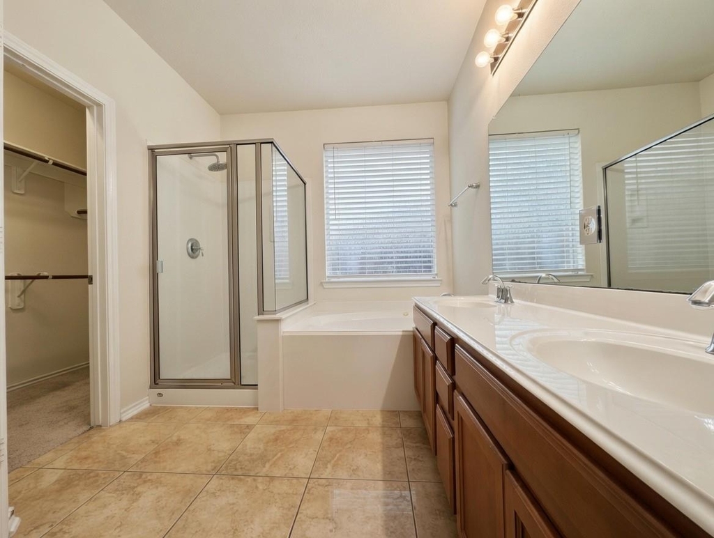 21344 Thurston Crossing Drive - Photo 7