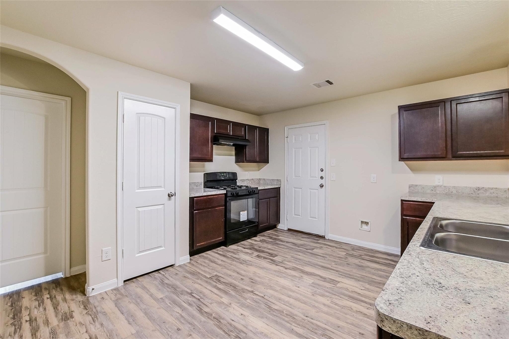 5710 Long Arbor Lane - Photo 3