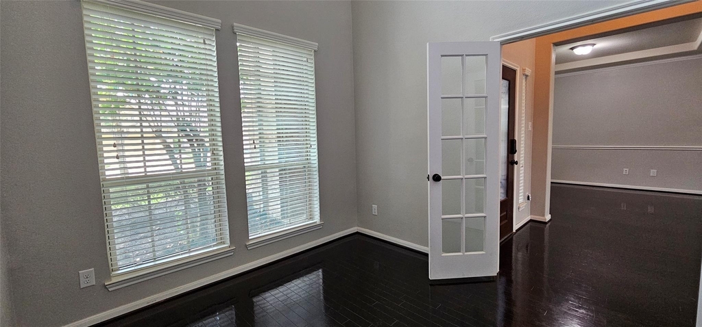 6027 Turner Shadow Lane - Photo 10