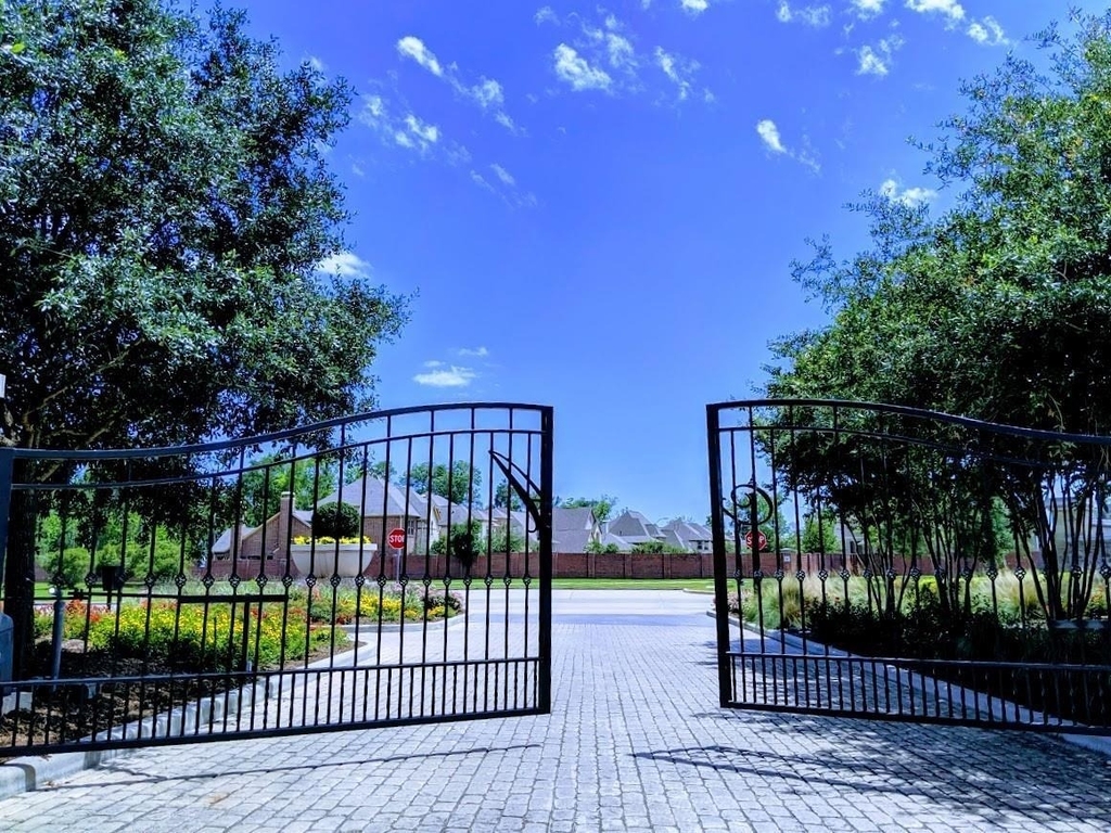6027 Turner Shadow Lane - Photo 1