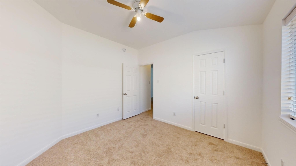 20226 Sunset Ranch Drive - Photo 19